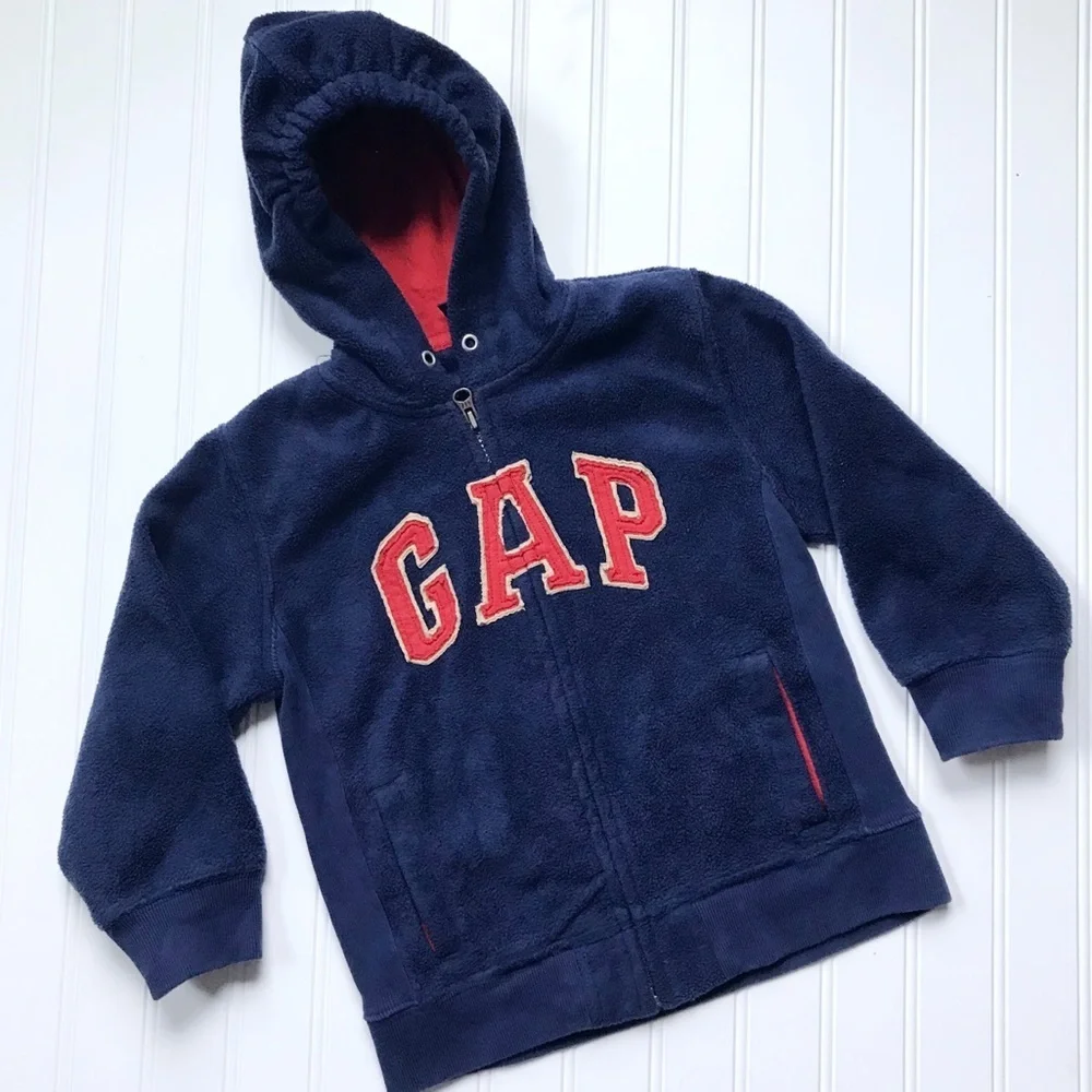 •GAP• Signature fleece hoodie